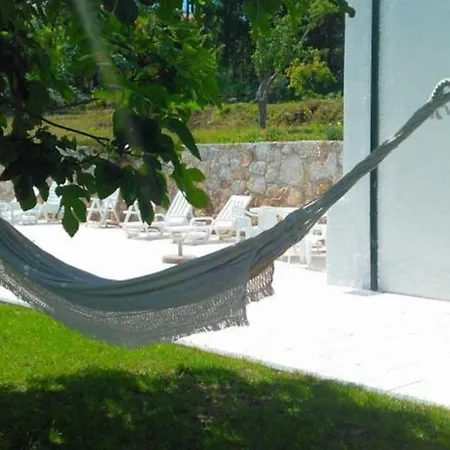 Pet Friendly - Barbecue - Pool - Mystay Prázdninový dům *