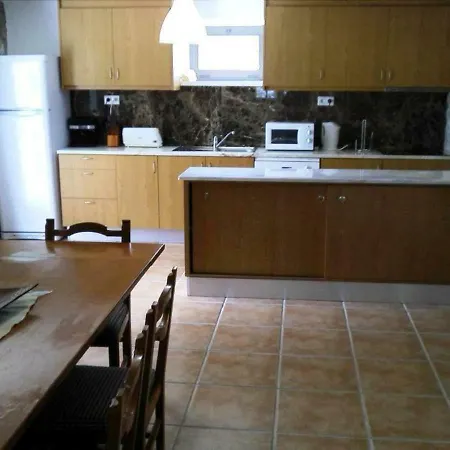 Pet Friendly - Barbecue - Pool - Mystay Prázdninový dům *